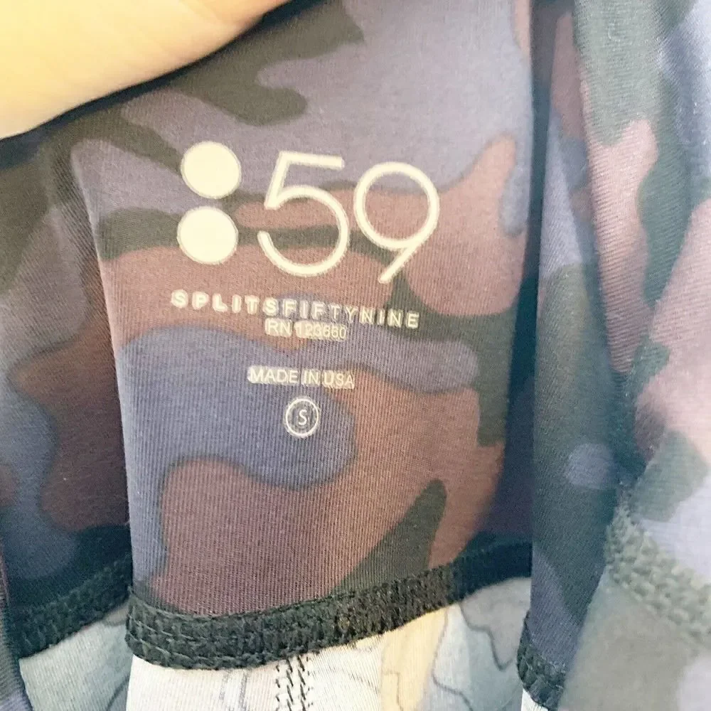 Splits 59 Purple Blue Camo Leggings 7/8 Length Mesh Cut Out Women’s Size Small S